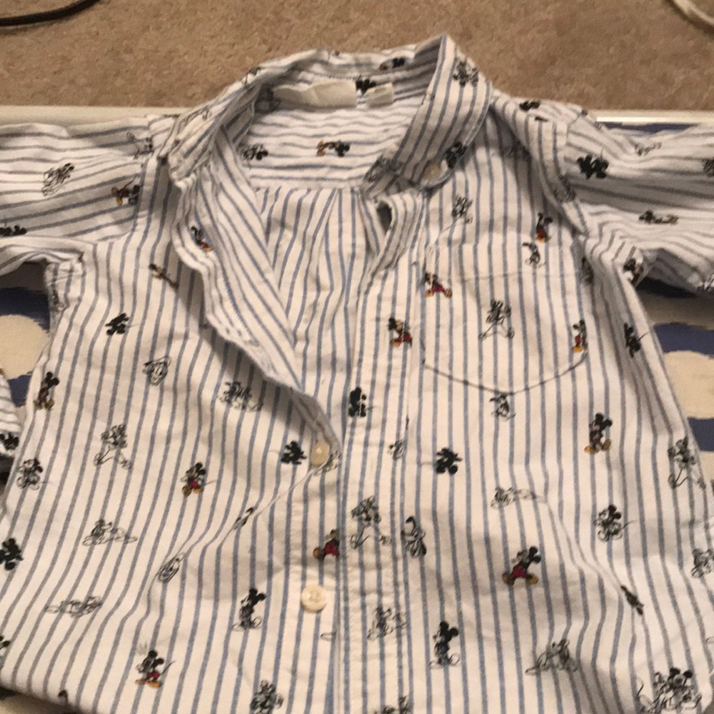 Boys gap Mickey shirt
